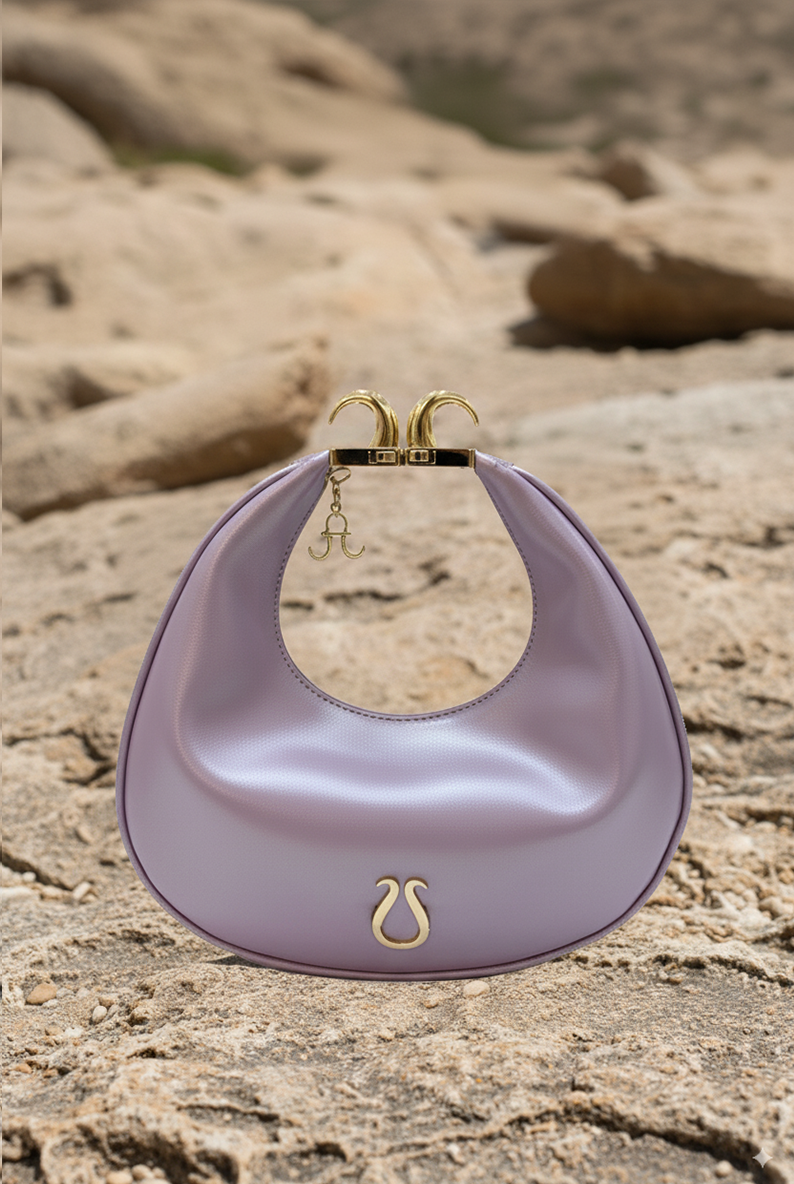 Lynn in Lilac